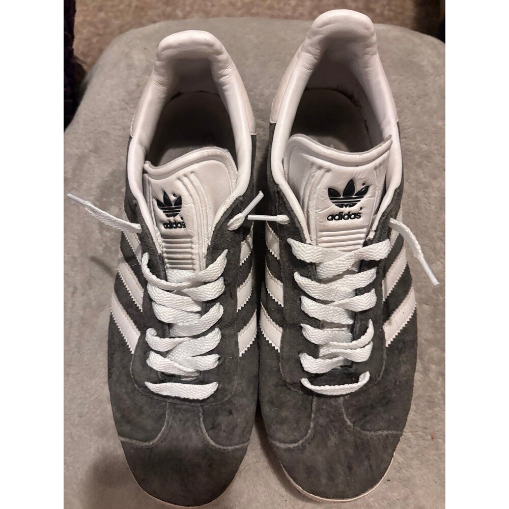 adidas Originals Gazelle Suede Dark Grey White BB5480 Men's 6.5 / Women's 7.5